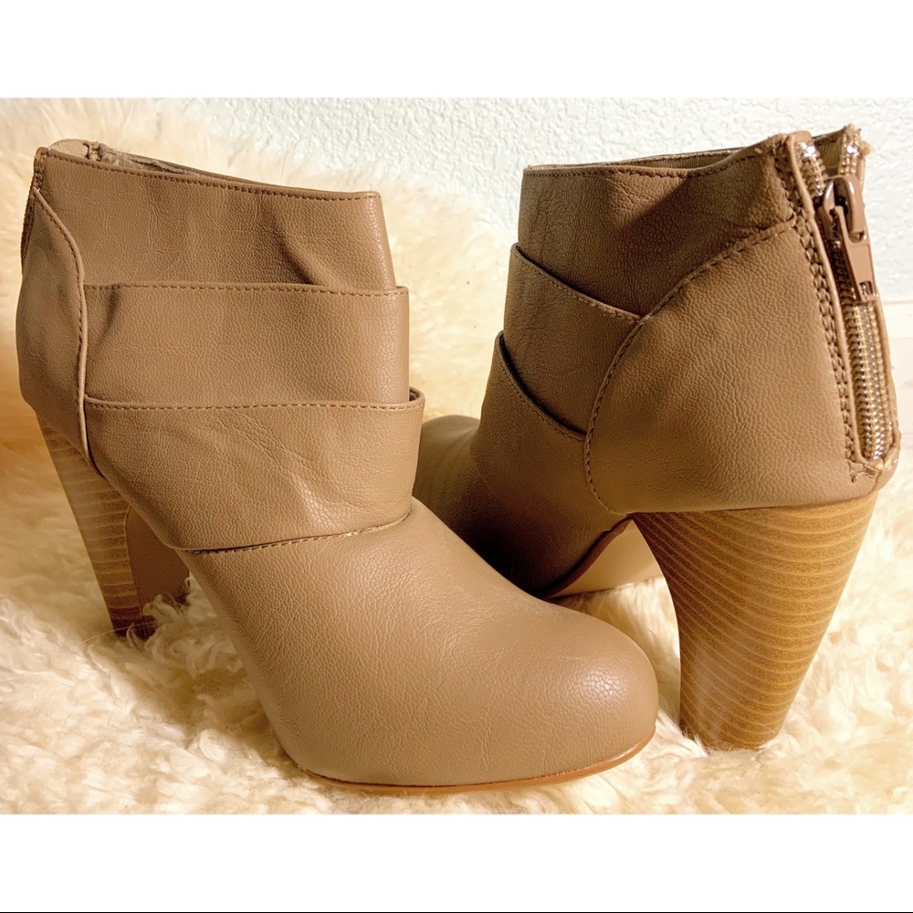 Heeled Booties - Picture 2 of 3